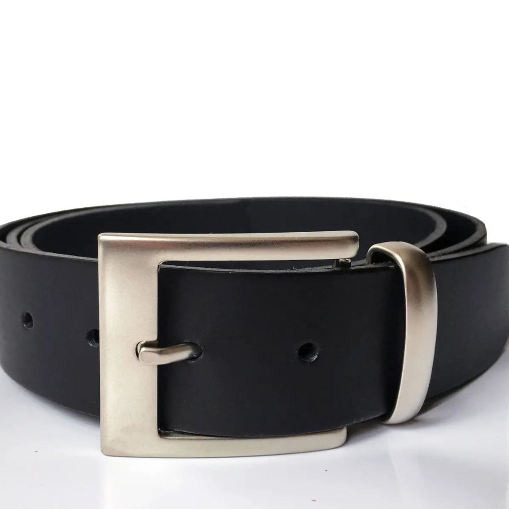 Nike Men's Feather Edge Golf Belt (size 38)